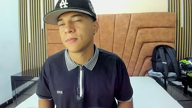 Snapshot of MATHY_ROBERT chatting on January 15, 7:50 pm MATHY ROBERT online show from January 15, 7:50 pm