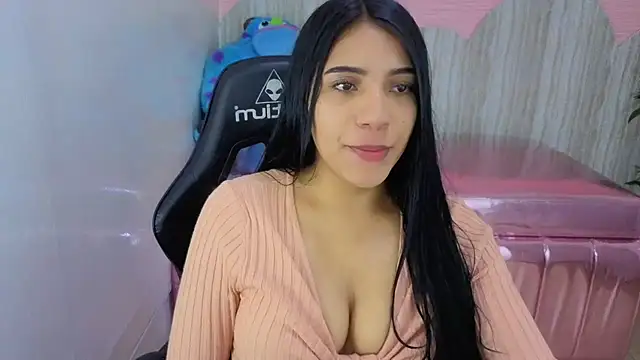 zedin02 a online show from April 14, 9:09 pm