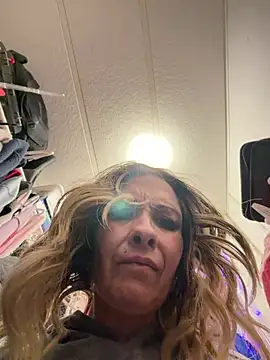 Karmab69 online show from February 20, 5:15 am