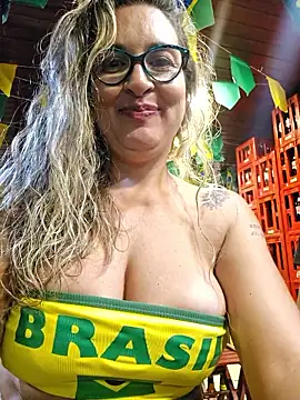 bellafortune69 online show from June 20, 2:05 am