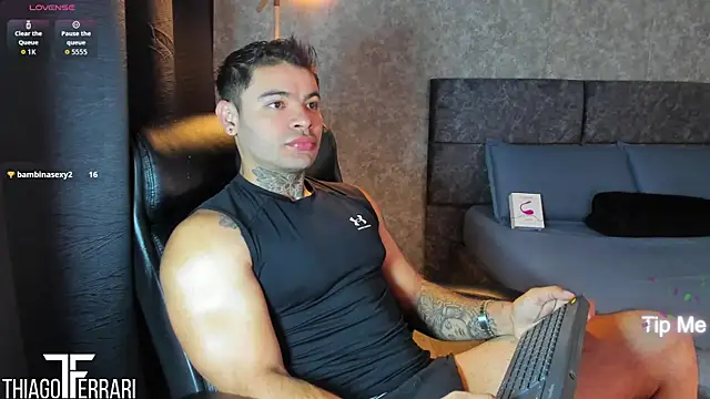 Snapshot of thiago_ferrari_ chatting on July 1, 7:03 pm thiago ferrari online show from July 1, 7:03 pm