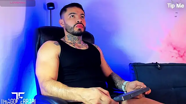 thiago ferrari  online show from April 11, 4:42 am