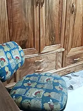 Myna 999 online show from February 17, 1:19 pm