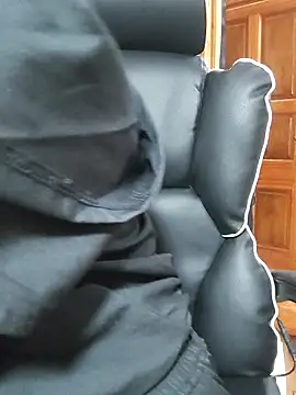 Myna 999 online show from April 4, 3:35 am