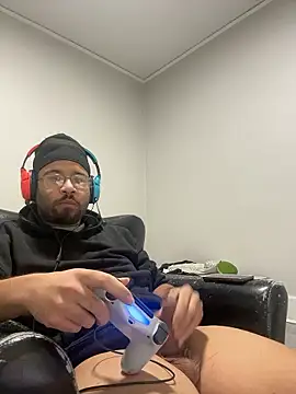 420bigdickking online show from January 19, 7:12 am