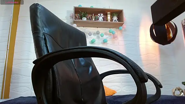 mazenrois online show from January 9, 5:47 am