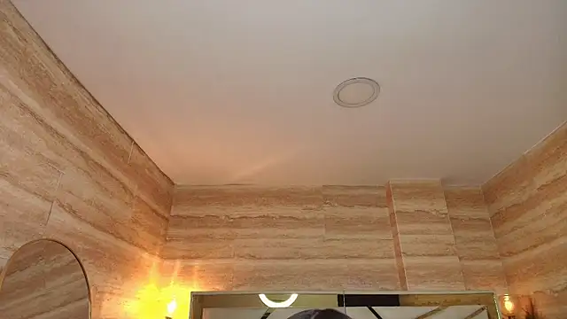 katalina r  online show from March 28, 3:18 am