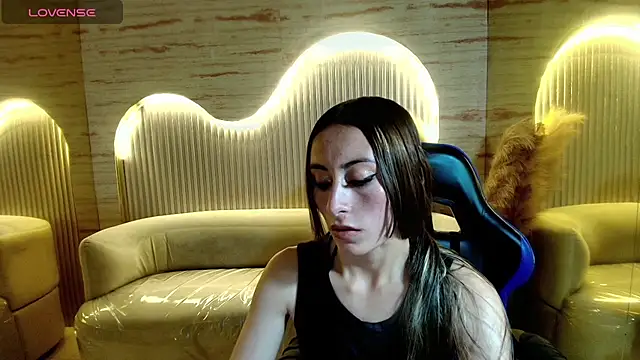 katalina r  online show from April 30, 8:16 pm