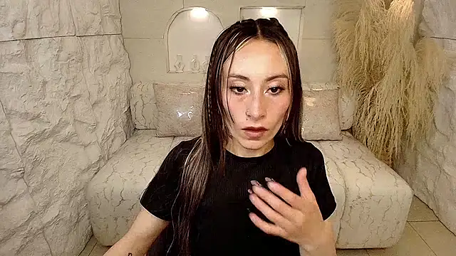 katalina r  online show from January 17, 2:59 am