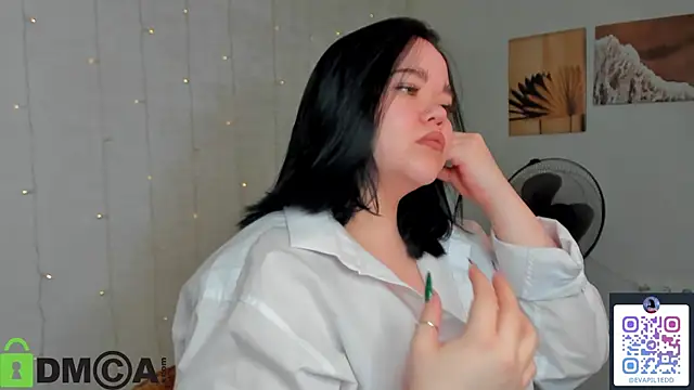 EvaCarrt online show from January 12, 1:12 am