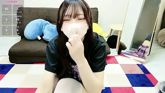 Nanamin- online show from June 1, 2:28 pm