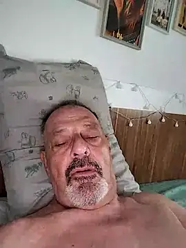 Snapshot of Dadotado70 chatting on January 15, 6:22 pm Dadotado70 online show from January 15, 6:22 pm