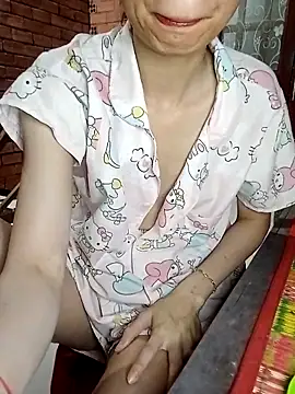 Chammy720 online show from April 8, 3:46 pm