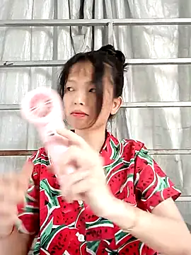 Chammy720 online show from April 14, 3:00 am