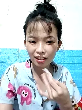 Snapshot of Chammy720 chatting on May 24, 5:24 pm Chammy720 online show from May 24, 5:24 pm