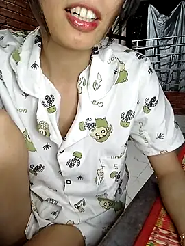 Chammy720 online show from April 15, 12:53 pm