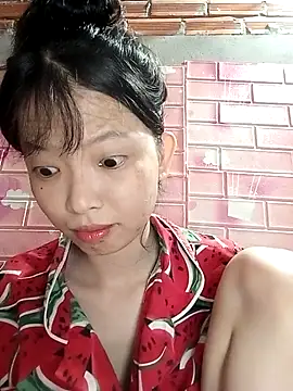 Snapshot of Chammy720 chatting on May 7, 12:52 pm Chammy720 online show from May 7, 12:52 pm