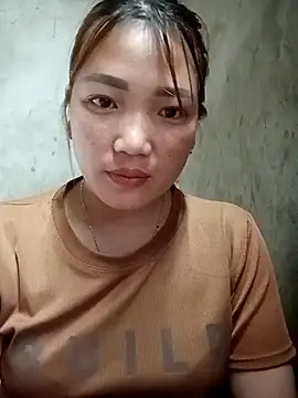 Snapshot of Nunaa2x chatting on May 9, 5:11 am Nunaa2x online show from May 9, 5:11 am