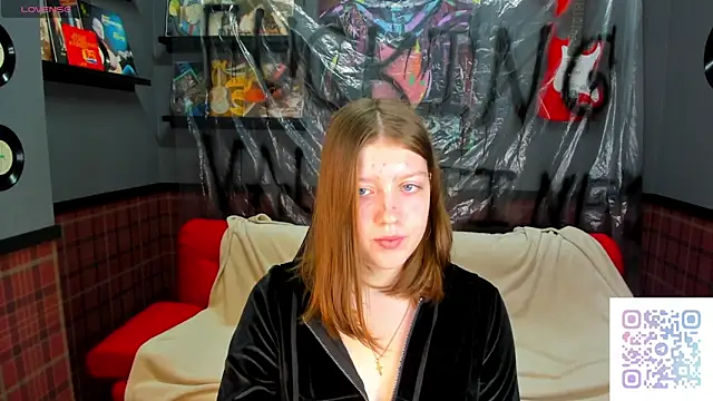 Snapshot of Casandra_Joness chatting on February 23, 12:23 am Casandra Joness online show from February 23, 12:23 am