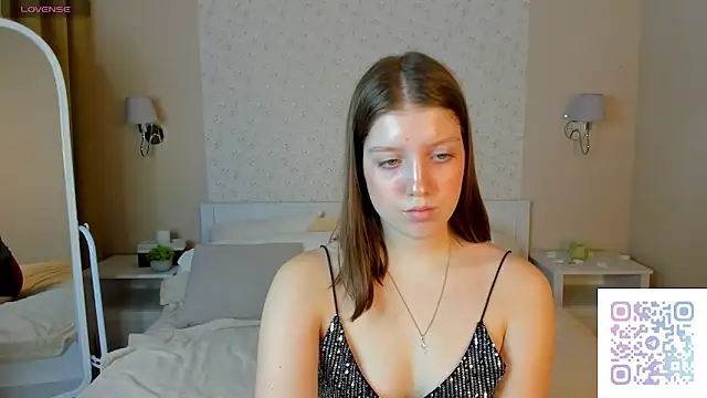 Casandra Joness online show from March 18, 6:05 am