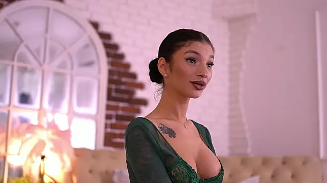 NyssaSky online show from April 12, 5:49 pm