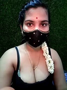Snapshot of Nithyatamil chatting on April 19, 5:25 pm Nithyatamil online show from April 19, 5:25 pm