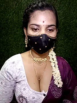 Snapshot of Nithyatamil chatting on April 23, 5:36 pm Nithyatamil online show from April 23, 5:36 pm