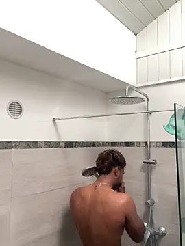 Axel black10 online show from March 15, 9:38 am