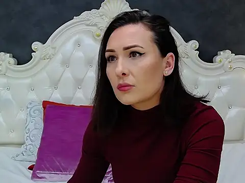 VeraNoir online show from February 6, 12:23 pm