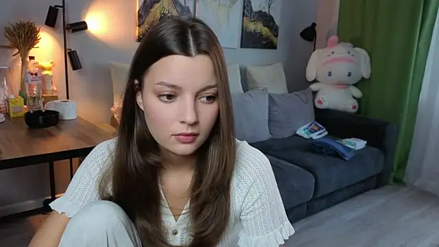 KitKatie online show from April 5, 12:01 pm