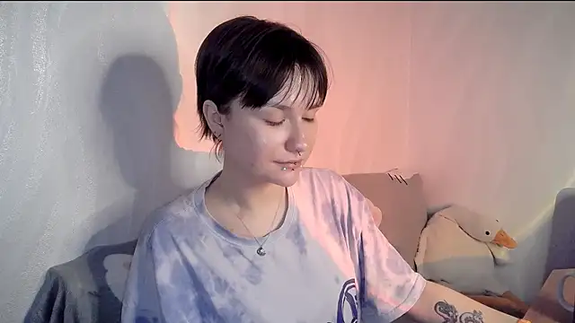 UwuJudy Osas online show from March 8, 10:46 pm