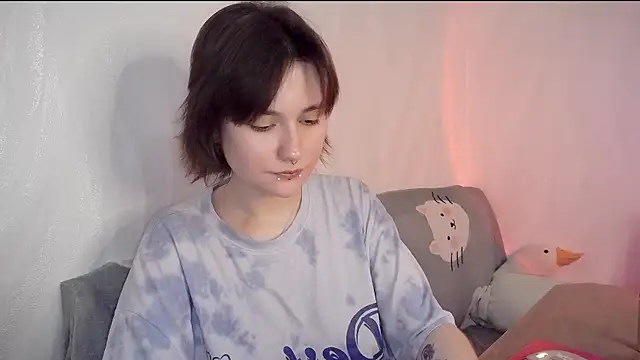 UwuJudy Osas online show from April 13, 9:08 pm