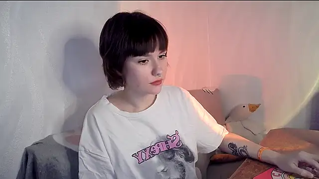 UwuJudy Osas online show from February 5, 12:12 pm