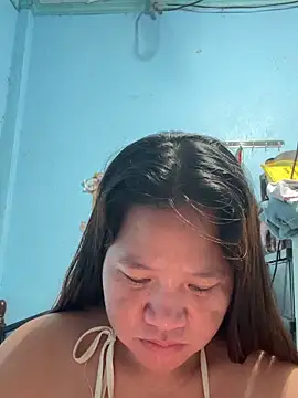 Snapshot of Hottie_Pussy chatting on April 22, 9:27 am Hottie Pussy online show from April 22, 9:27 am