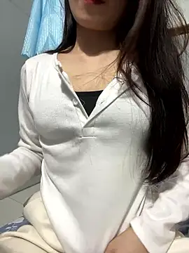 berry alma06 online show from January 14, 11:03 am