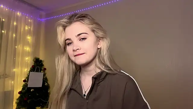 KariJarecke online show from January 13, 1:04 pm