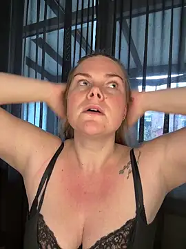 SexyBlondJoanna online show from February 13, 2:17 pm