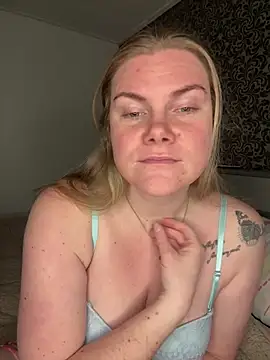 SexyBlondJoanna online show from February 19, 11:18 am