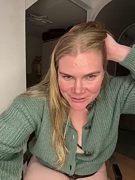 SexyBlondJoanna online show from January 19, 10:19 am