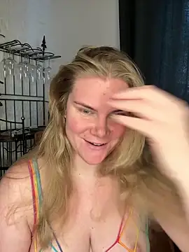 SexyBlondJoanna online show from February 5, 10:44 am