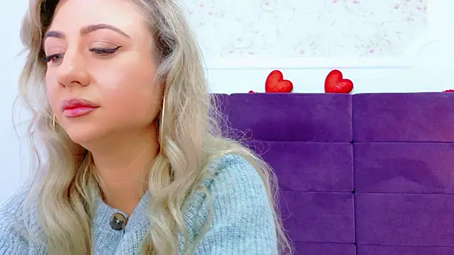 EvelinHill online show from March 2, 4:57 am