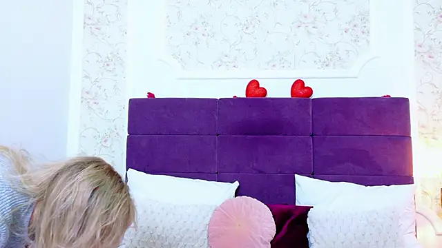 EvelinHill online show from March 2, 5:08 am