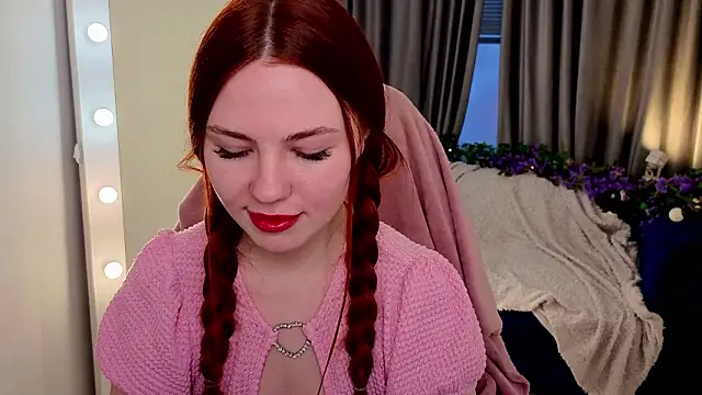 GraceYork online show from February 17, 1:52 pm