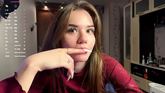 LubaSeirers online show from February 12, 3:34 pm