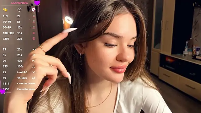 LubaSeirers online show from March 8, 3:15 pm