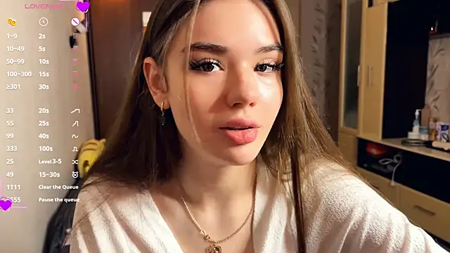 LubaSeirers online show from March 30, 2:07 pm