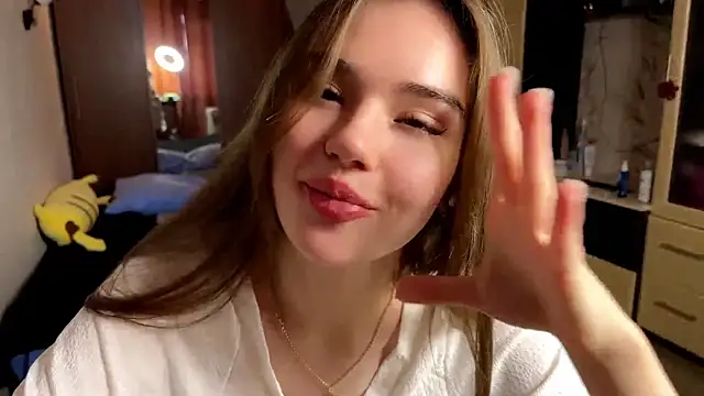 LubaSeirers online show from March 19, 3:12 pm