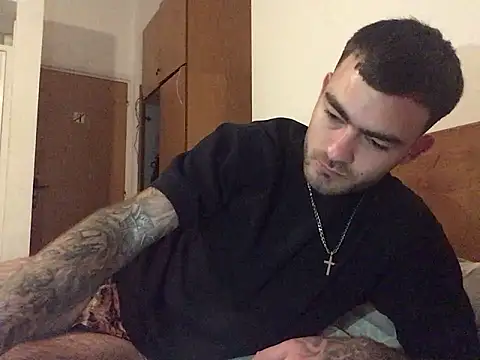 jacobsex221 online show from May 3, 10:02 pm