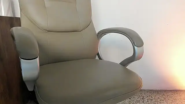 Jay Grip online show from February 14, 2:17 pm