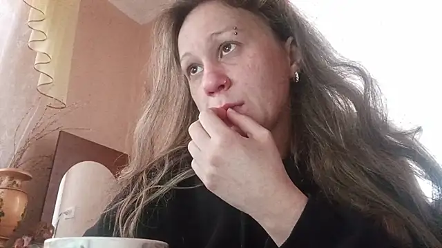 Norma Wall online show from February 6, 6:20 am